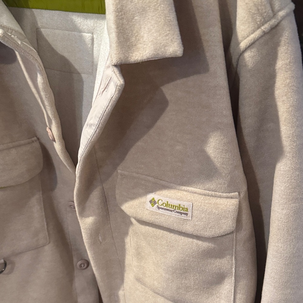 Columbia Beige shirt Jacket - Picture 3 of 4